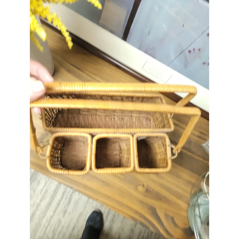 Woven Wicker Utensil Caddy Rattan‎ Desk Organizer with Handle Brown 4-Section